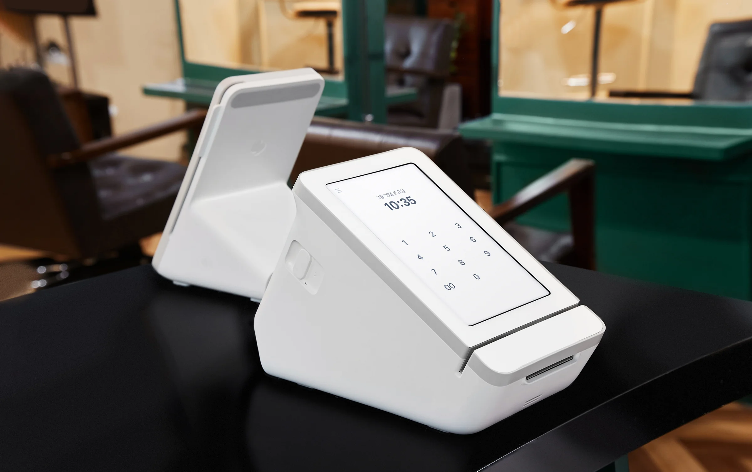 카페 블루노트 사장님